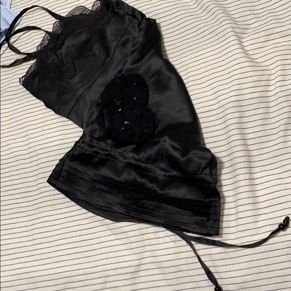 Beautiful blouse - Picture 8 of 9